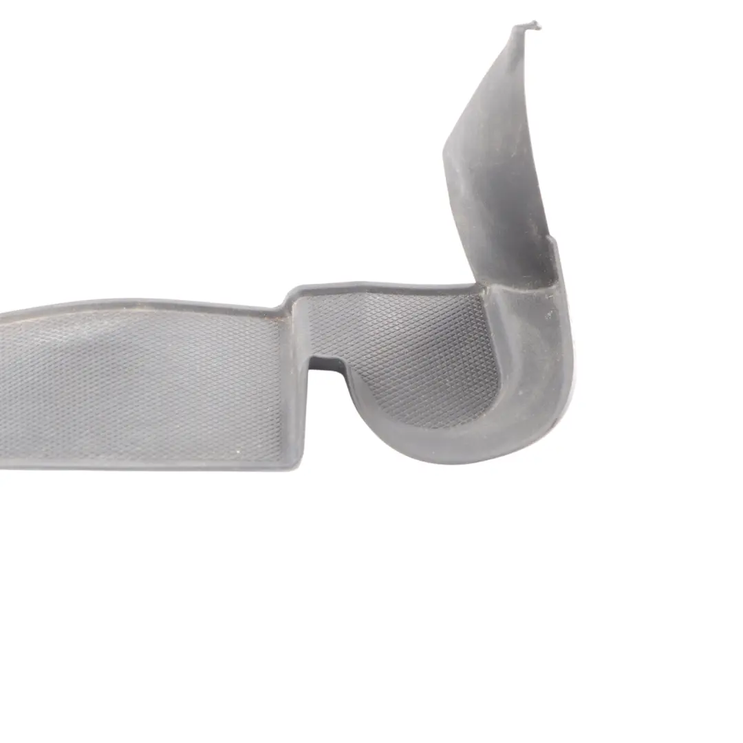 Panel Plastik Boczek Osłona Drzwi Prawy Przód do Mercedes W177 o numerze A1777270200 Mercedes W177 Panel Plastik Boczek Osłona Drzwi Prawy Przód - SKU A1777270200 - Numer Części A1777270200