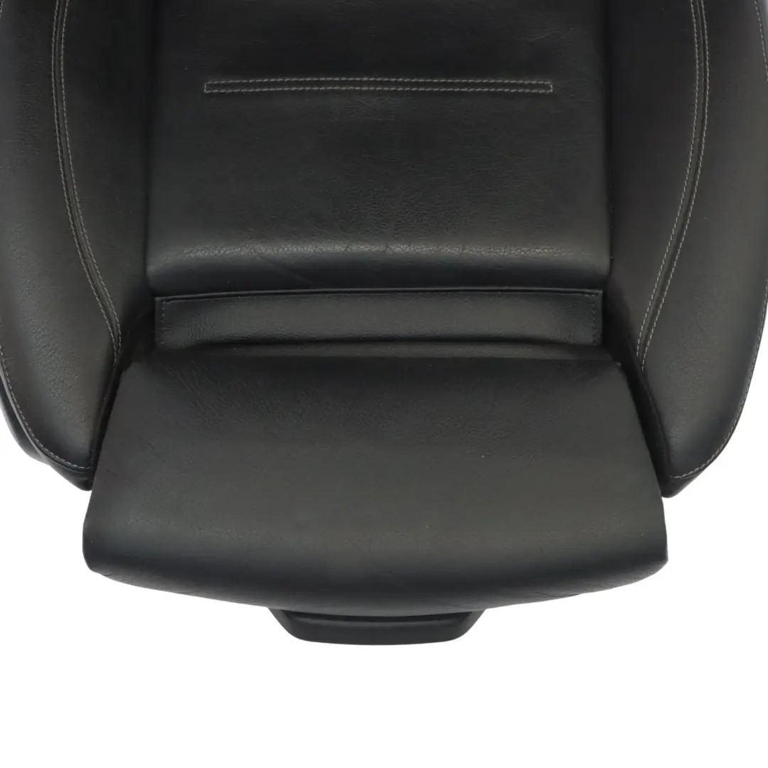 Fotel Przedni Prawy Przód Grzany Skórzany Czarny do Mercedes C118 W177 o numerze A1779108201 Mercedes C118 W177 Fotel Przedni Prawy Przód Grzany Skórzany Czarny - SKU A1779108201-4 - Numer Części A1779108201