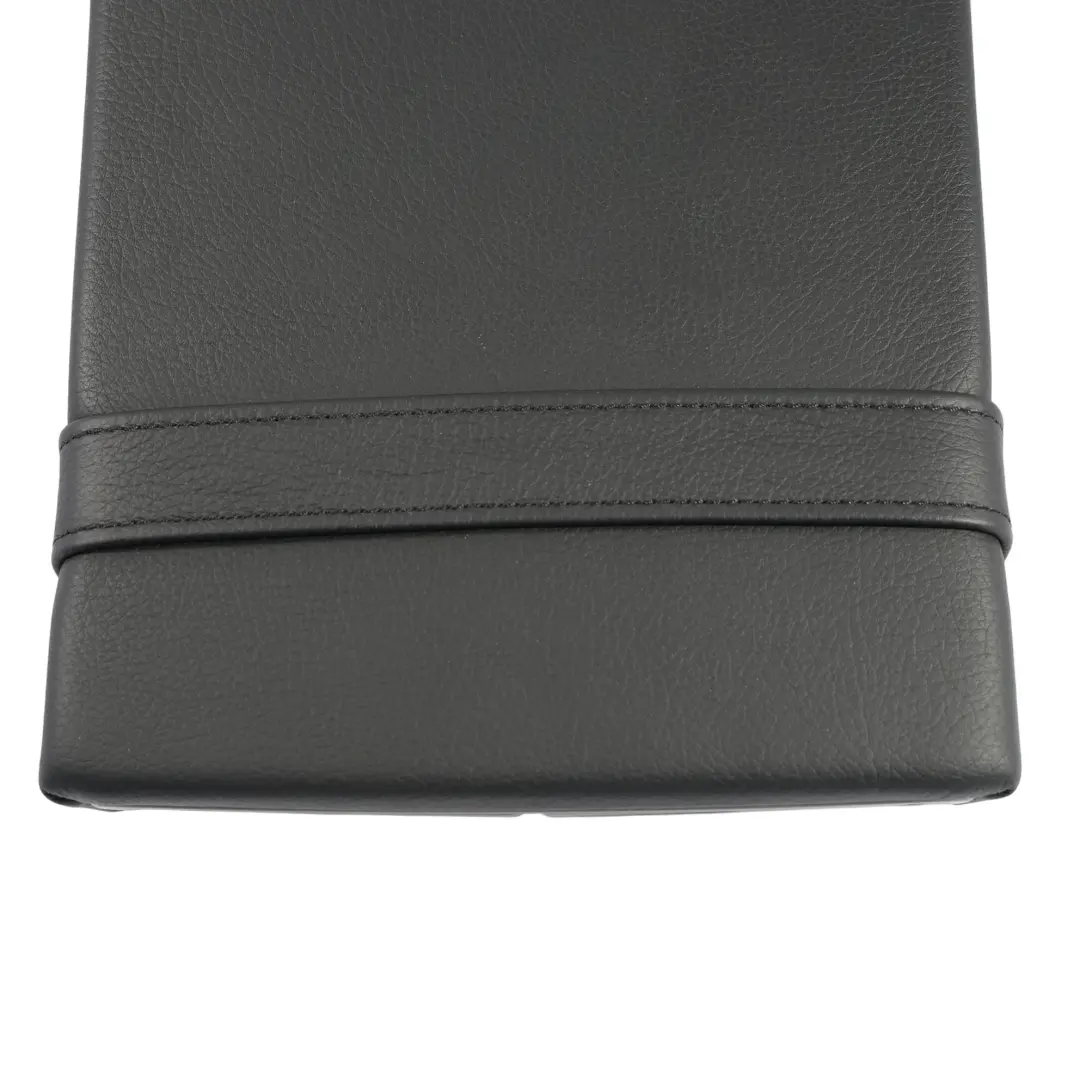 accoudoir central de siège arrière cuir noir pour Mercedes W177 à propos du numéro de pièce A1779700900 Mercedes W177 accoudoir central de siège arrière cuir noir - SKU A1779700900 - Numéro de pièce A1779700900