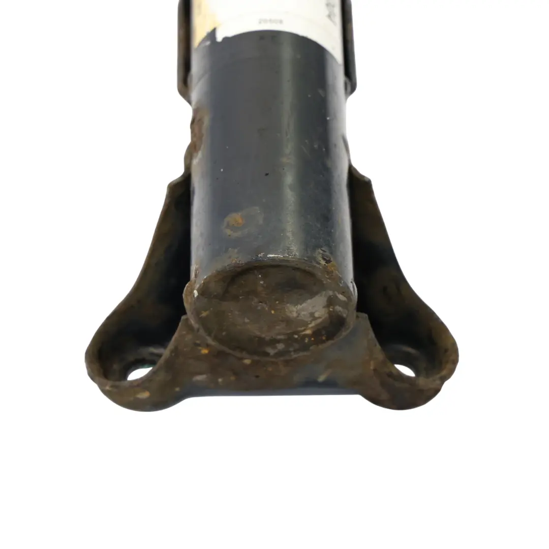 Amortiguador Delantero Muelle Strut Izquierda Derecha para Mercedes W204 con número de pieza A2043200530 Mercedes W204 Amortiguador Delantero Muelle Strut Izquierda Derecha - SKU A2043200530 - Número de pieza A2043200530