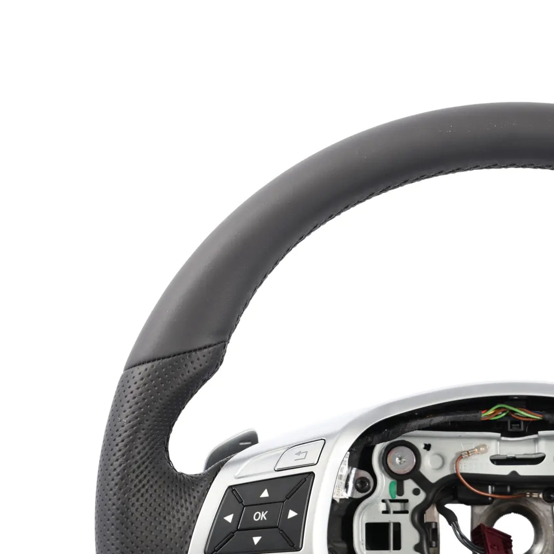 Kierownica NOWA Czarna Skóra Sport Łopatki do Mercedes C207 W212 o numerze A2044605603 Mercedes C207 W212 Kierownica NOWA Czarna Skóra Sport Łopatki - SKU A2044605603-2 - Numer Części A2044605603