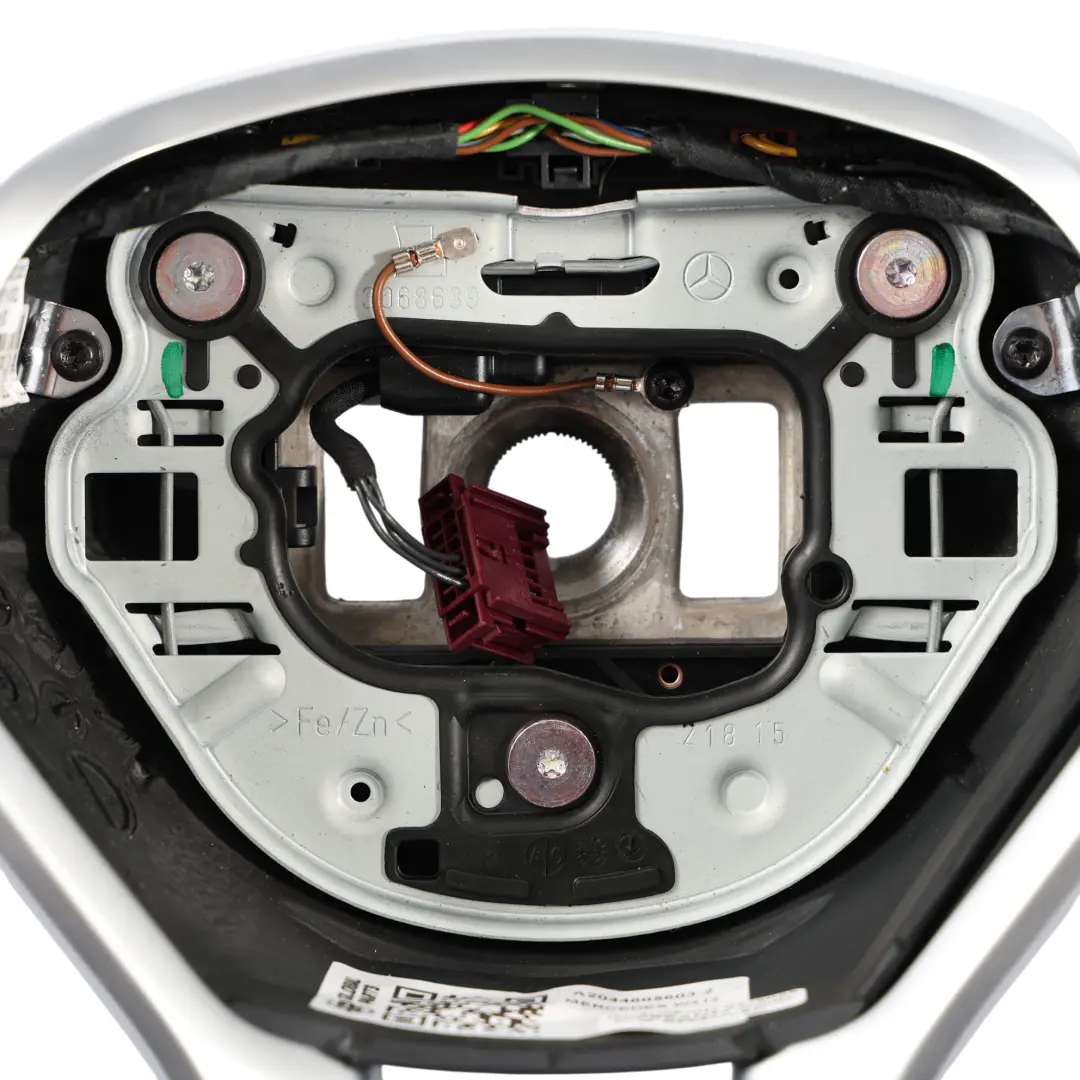  Volant Mercedes C207 W212 NEUF Cuir Noir Sport Palettes De Changement De Vitesse - SKU A2044605603-2 - Numéro de pièce A2044605603