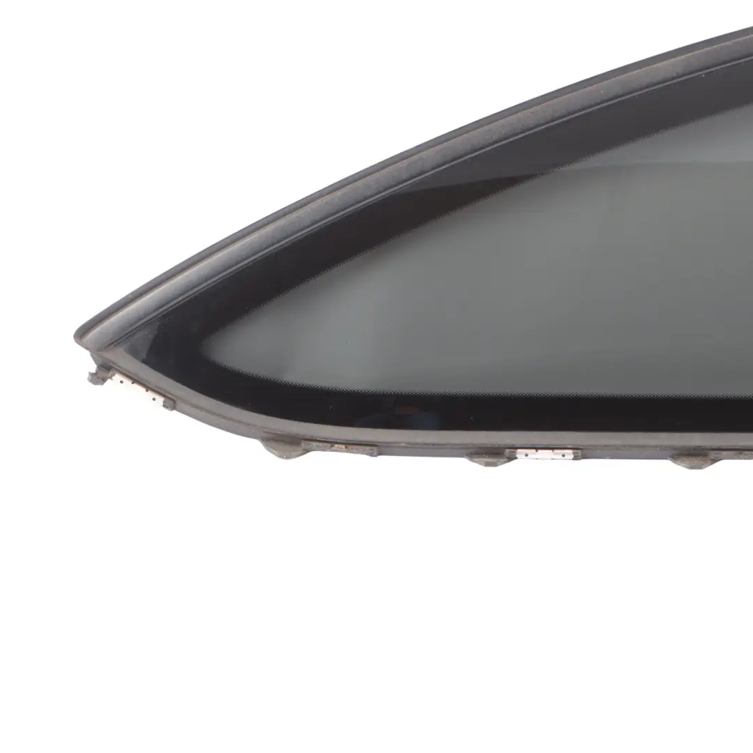 Hintere Seitenscheibe Viertel Glas Fest AS3 Rechts für Mercedes C204 mit Teilenummer A2046706812 Mercedes C204 Hintere Seitenscheibe Viertel Glas Fest AS3 Rechts - SKU A2046706812-2 - Teilenummer A2046706812