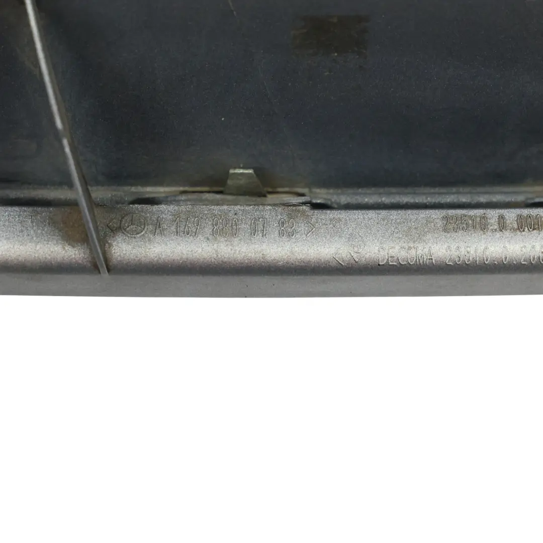 Grill Maska Atrapa Zderzaka Chłodnicy do Mercedes W204 o numerze A2048800023 Mercedes W204 Grill Maska Atrapa Zderzaka Chłodnicy - SKU A2048800023-3 - Numer Części A2048800023