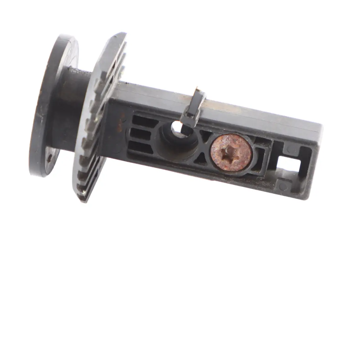 Mercedes W212 Faro Soporte Soporte Protección Capó Bloqueo Cubierta - SKU A2048800130 - Número de pieza A2048800130