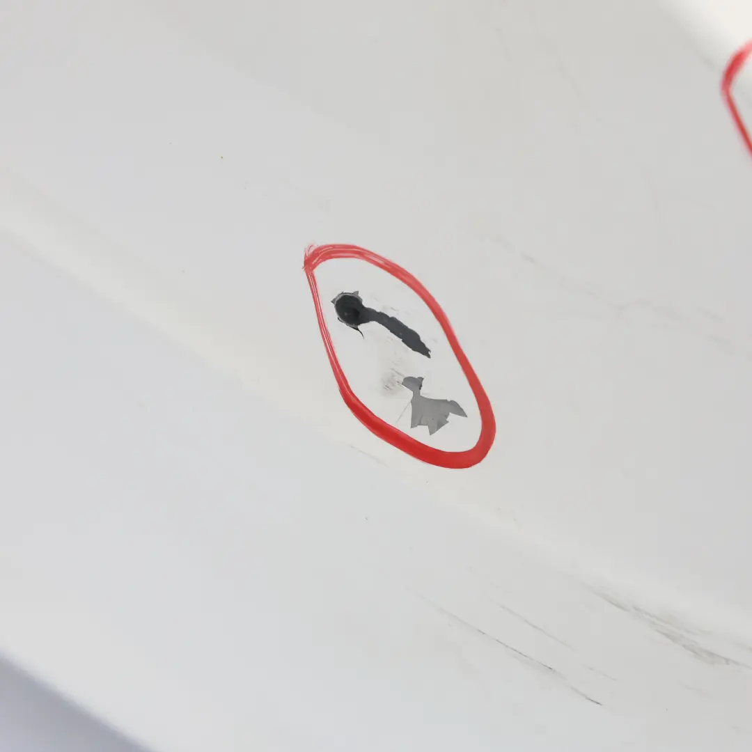 Zderzak Tylny Polar White Biały - 149 do Mercedes W204 o numerze A2048809347 Mercedes W204 Zderzak Tylny Polar White Biały - 149 - SKU A2048809347-POL - Numer Części A2048809347