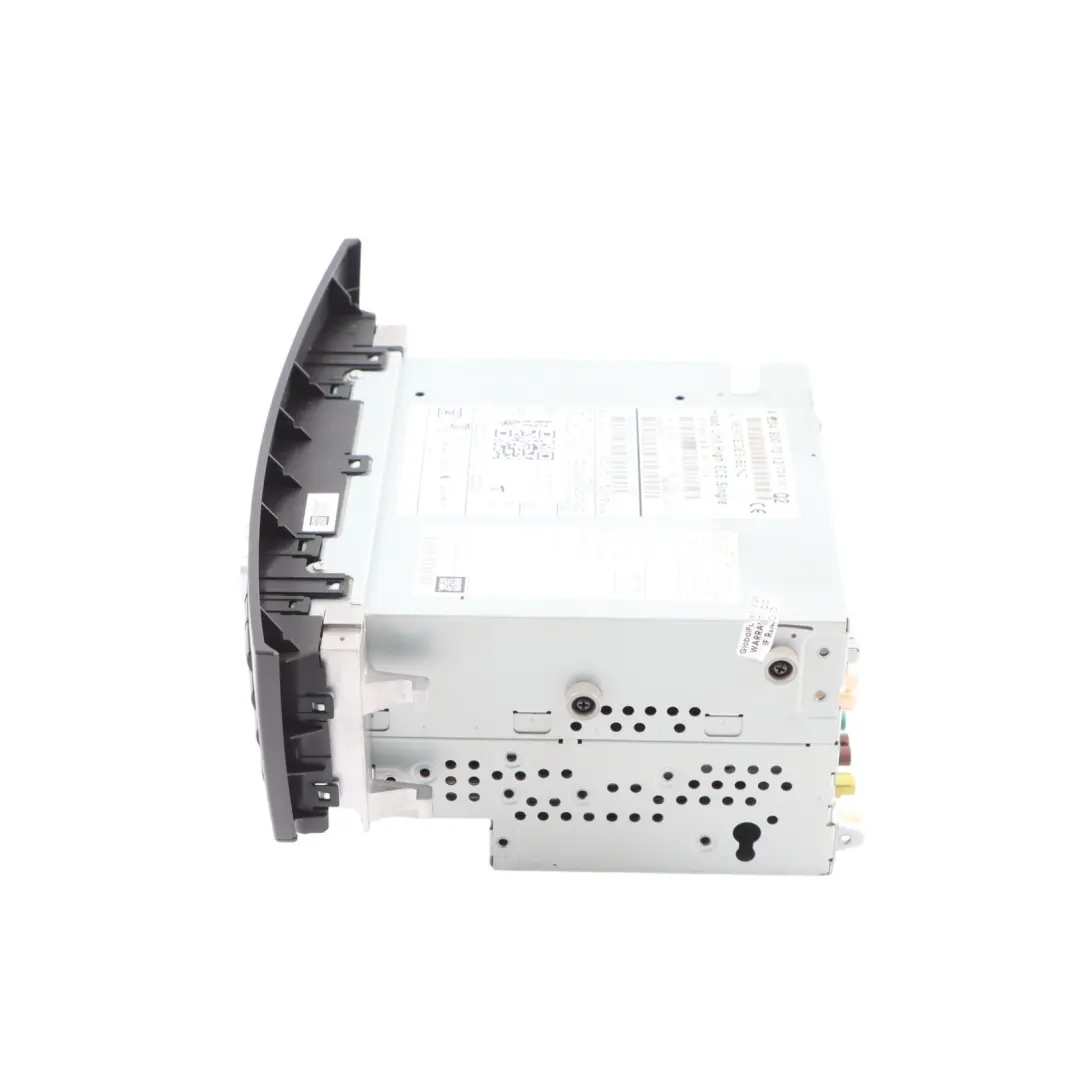 Player Radio Sat Nav Audio Head Unit to Mercedes W204 CD with Part number A2049007013 Mercedes W204 CD Player Radio Sat Nav Audio Head Unit - SKU A2049007013 - Part number A2049007013