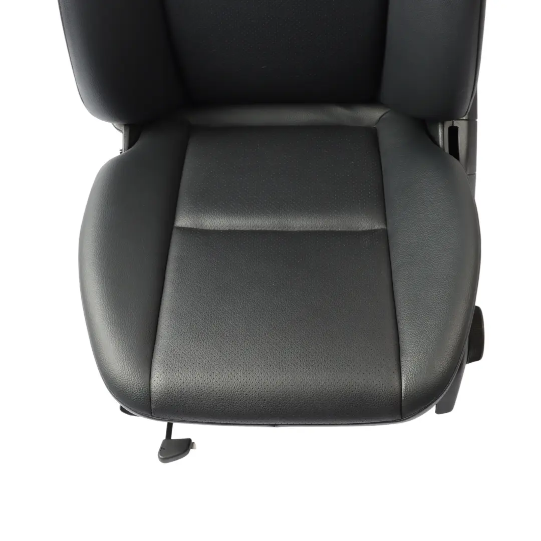 Mercedes W204 Vordersitz Links Innenraum Kunstleder Schwarz - SKU A2049100747-4 - Teilenummer A2049100747