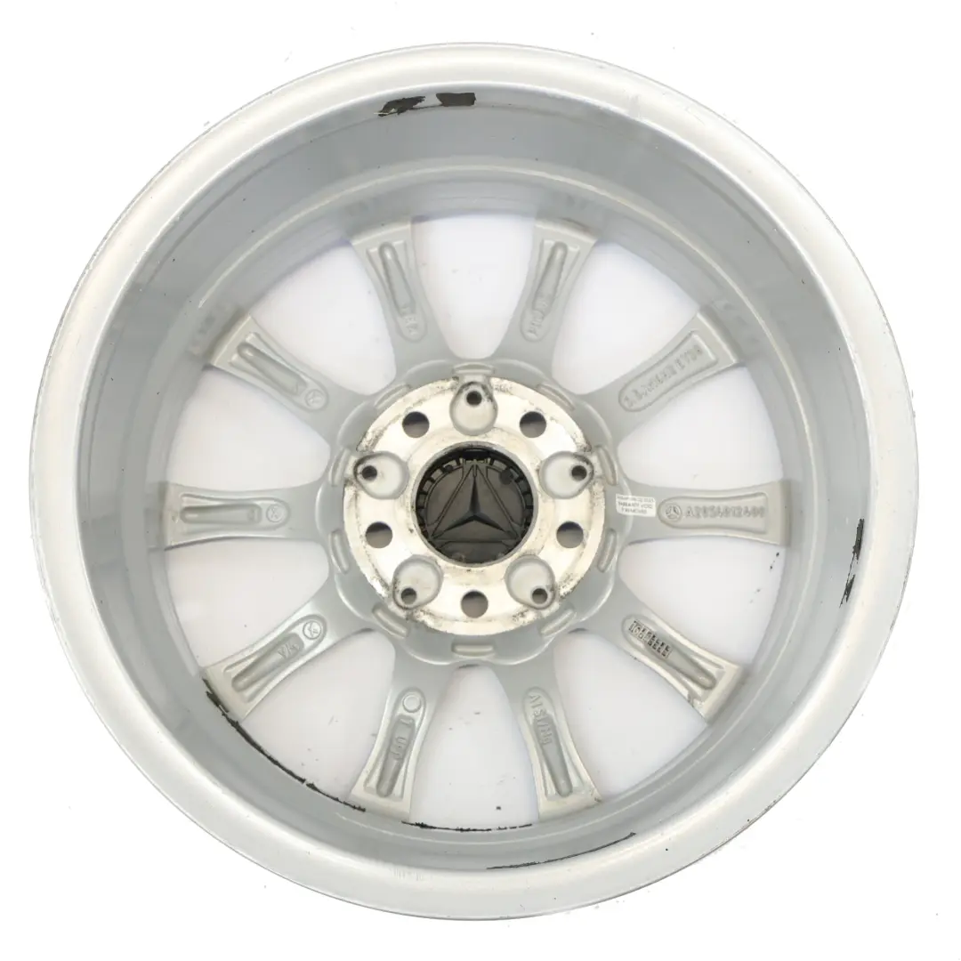Silberne Leichtmetallfelge 16'' 6,5J ET:38 10 Speichen für Mercedes W205 mit Teilenummer A2054012400 Mercedes W205 Silberne Leichtmetallfelge 16'' 6,5J ET:38 10 Speichen - SKU A2054012400-1 - Teilenummer A2054012400