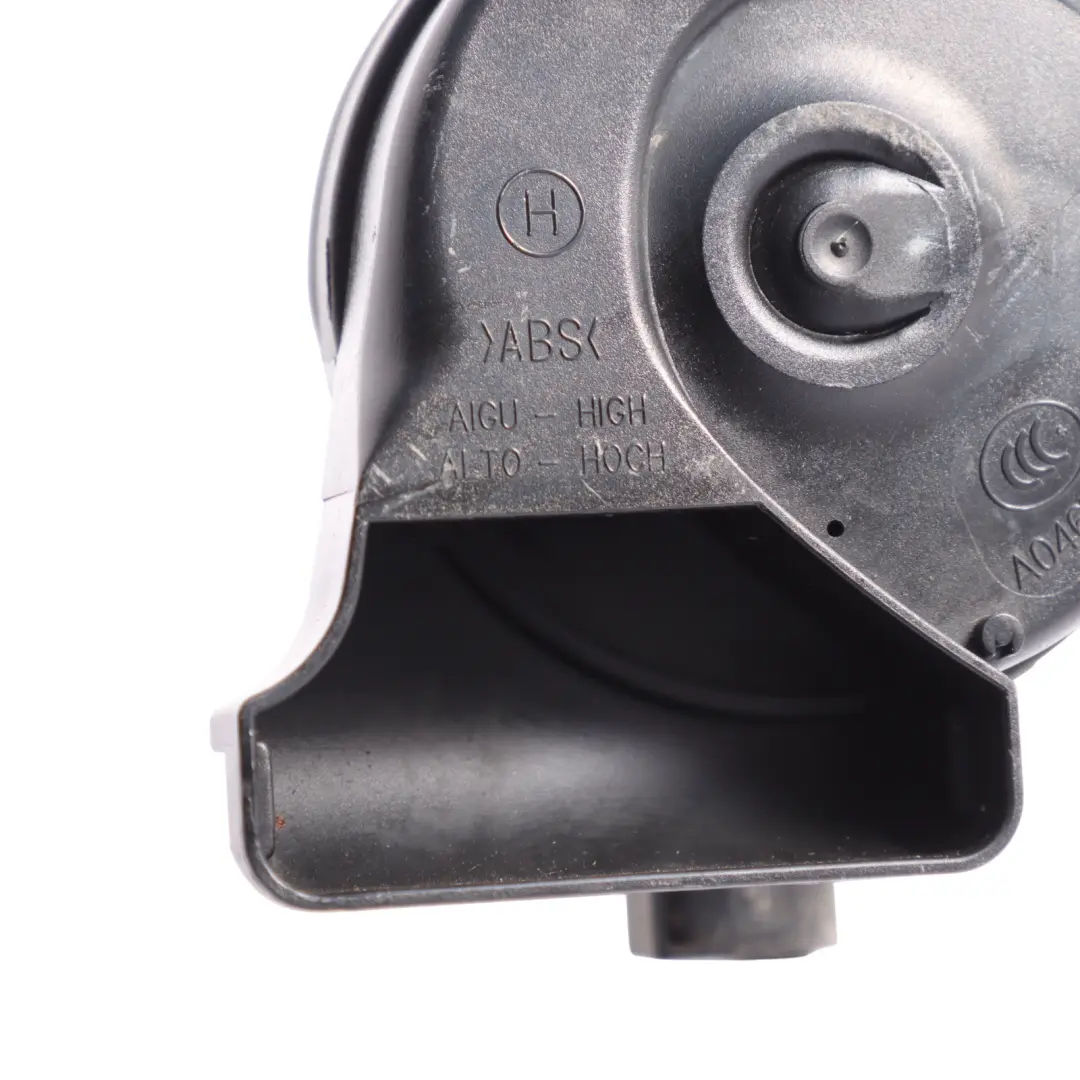 Clacson Tromba Sinistro per Mercedes W205 con numero di parte A2055420920 Mercedes W205 Clacson Tromba Sinistro - SKU A2055420920 - Numero di parte A2055420920