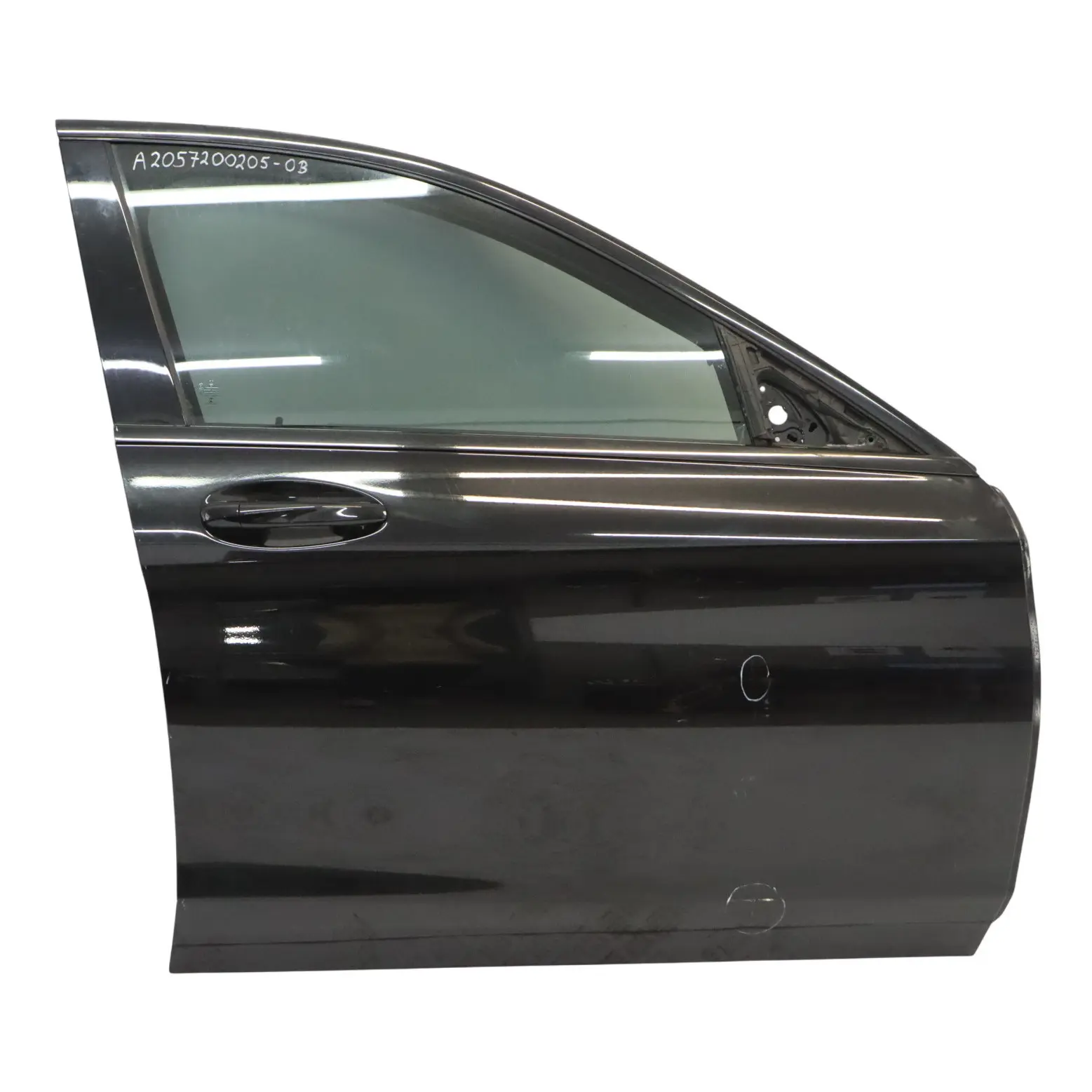 Mercedes W205 Door Front Right O/S Obsidian Black Metallic - 197