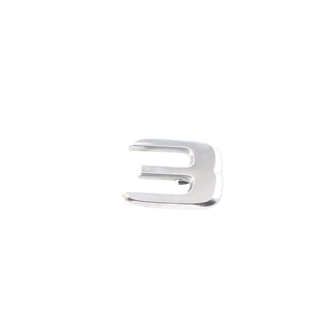 C305e Heck Kofferraum Heckklappe Emblem Schriftzug für Mercedes W205 mit Teilenummer A2058178700 Mercedes W205 C305e Heck Kofferraum Heckklappe Emblem Schriftzug - SKU A2058178700 - Teilenummer A2058178700