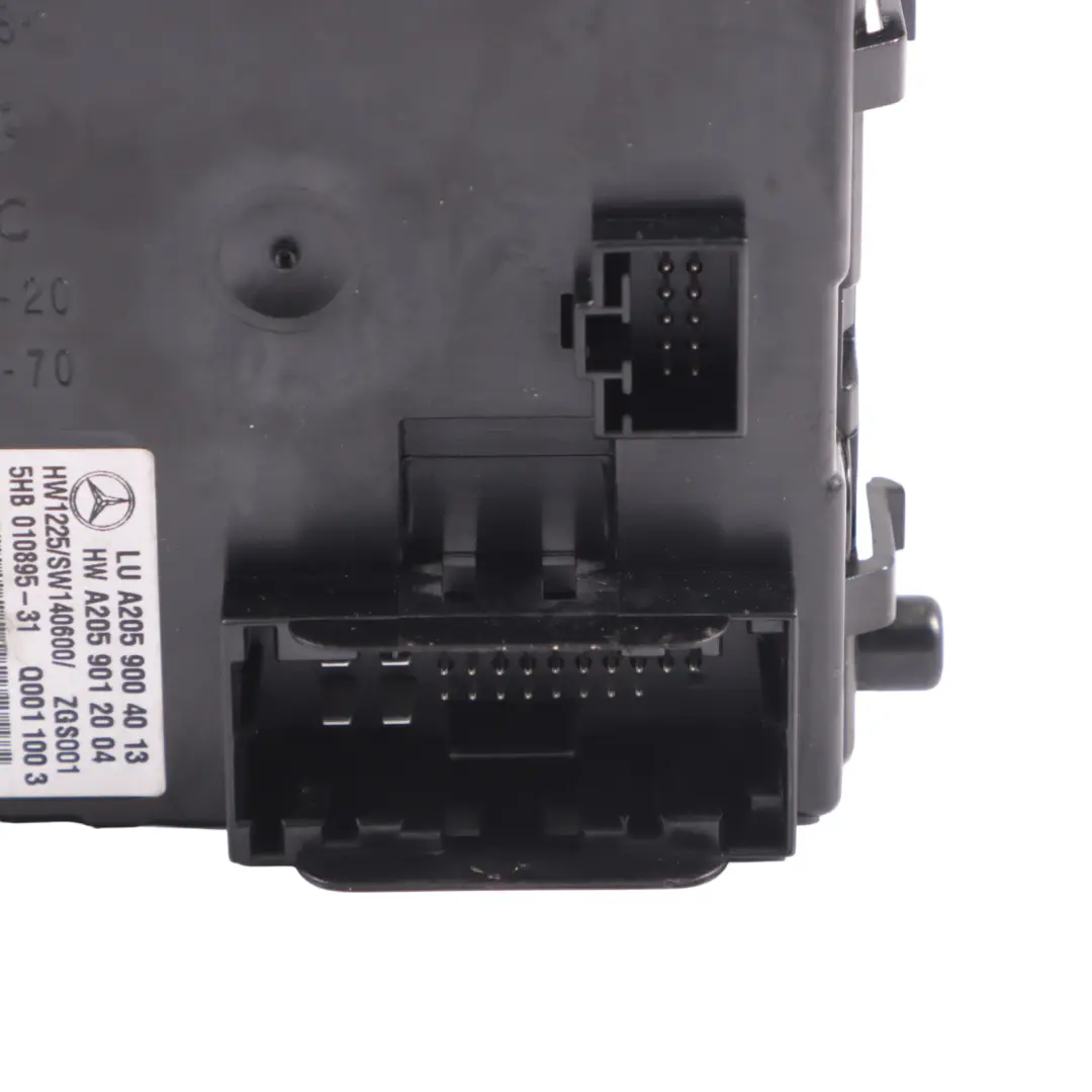 Klimaanlagen-Steuermodul A/C ECU Einheit für Mercedes W205 mit Teilenummer A2059004013 Mercedes W205 Klimaanlagen-Steuermodul A/C ECU Einheit - SKU A2059004013 - Teilenummer A2059004013