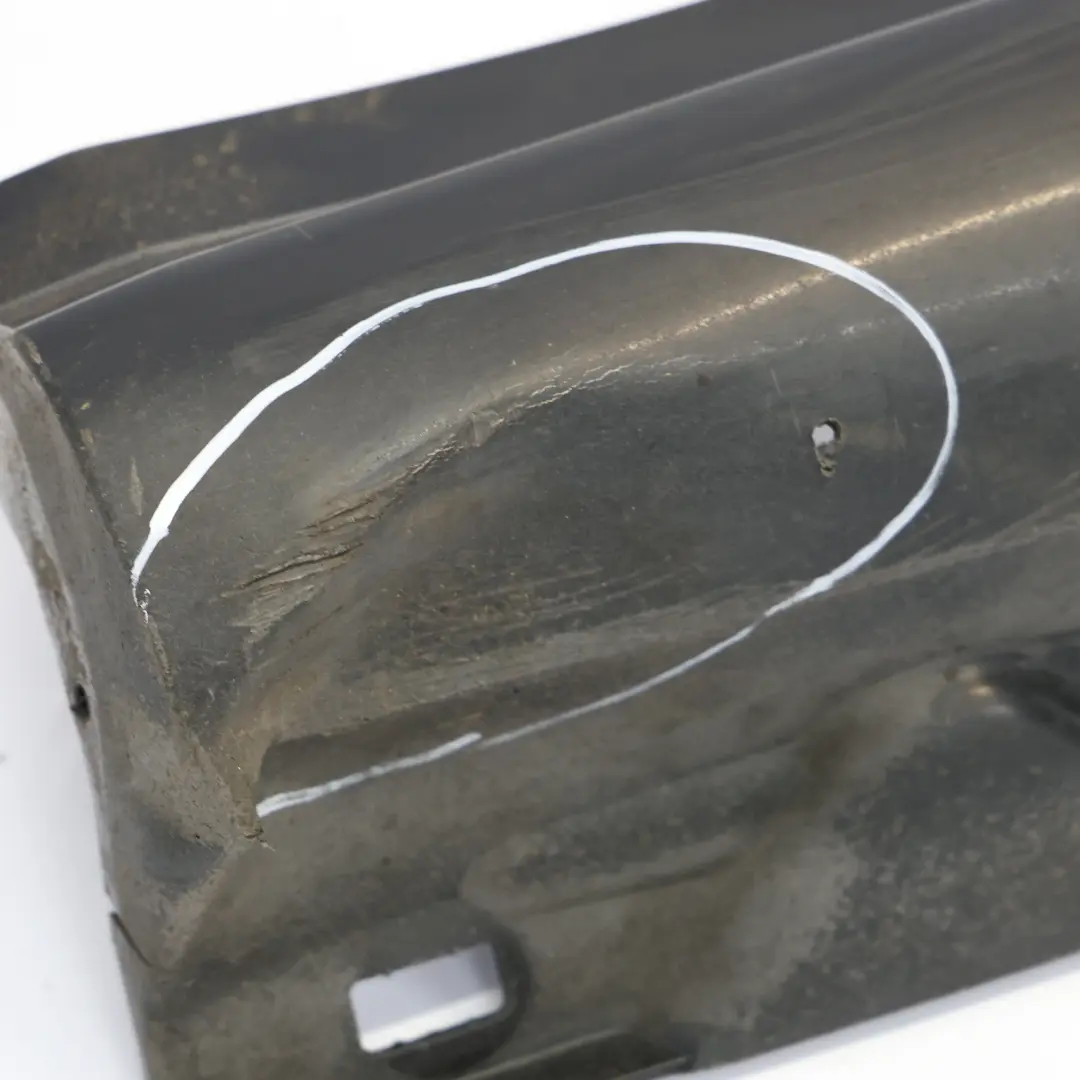 W207 Spódnica Boczna AMG Osłona Progu Lewa Obsidian Black - 197 do Mercedes o numerze A2076981354 Mercedes W207 Spódnica Boczna AMG Osłona Progu Lewa Obsidian Black - 197 - SKU A2076981354-OB2 - Numer Części A2076981354