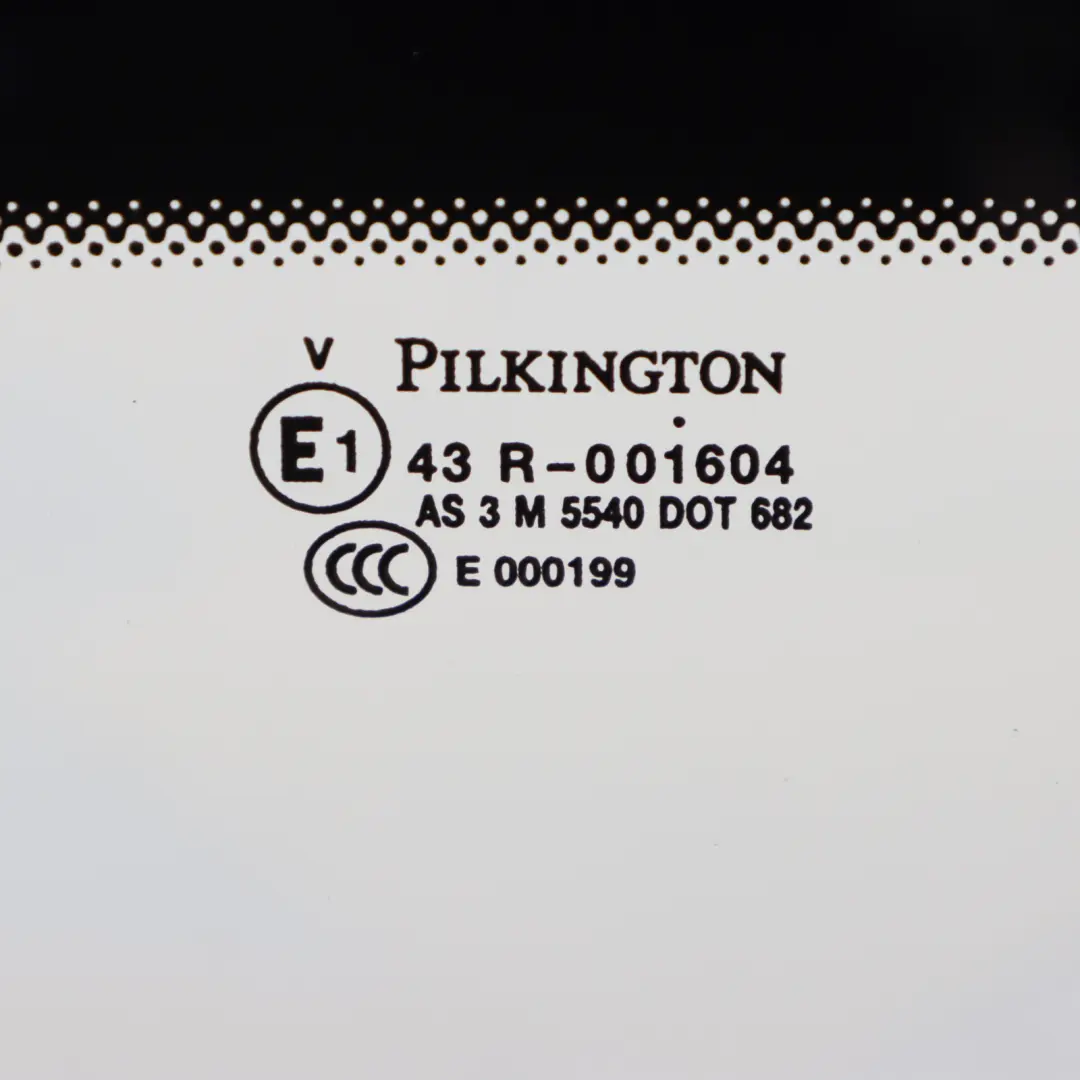 W207 Coupe Panoramic Sunroof Front Glass Panel AS3 A2077800021 to Mercedes W204 with Part number A2077800421 Mercedes W204 W207 Coupe Panoramic Sunroof Front Glass Panel AS3 A2077800021 - SKU A2077800421 - Part number A2077800421