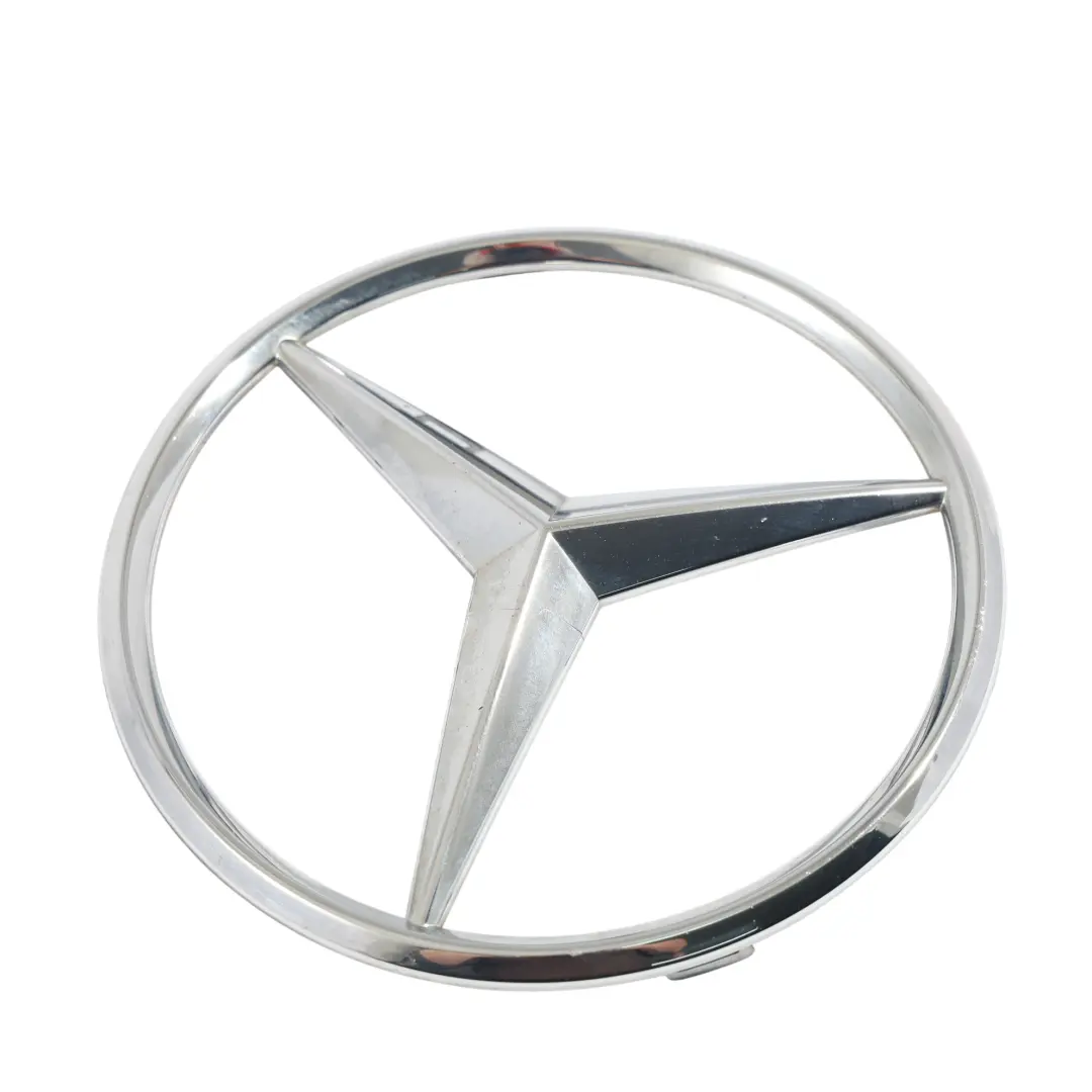 Emblème Avant Mercedes W202 W207 W245 Logo Étoile Base Calandre A1698880660 pour à propos du numéro de pièce A2078880260 Emblème Avant Mercedes W202 W207 W245 Logo Étoile Base Calandre A1698880660 - SKU A2078880260-2 - Numéro de pièce A2078880260