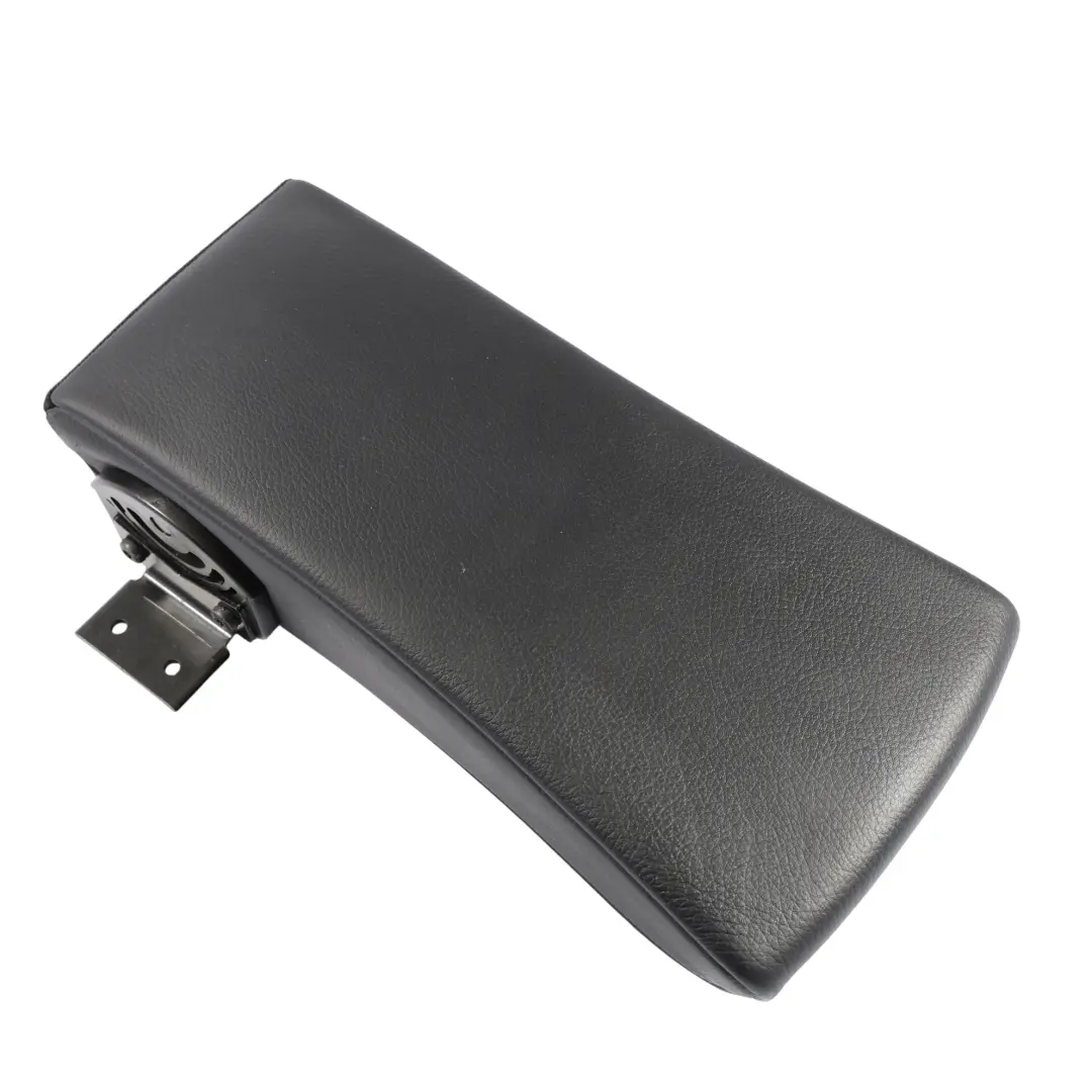 Mercedes W204 Apoyabrazos Central Asiento Trasero Cuero Negro - SKU A2099701730 - Número de pieza A2099701730