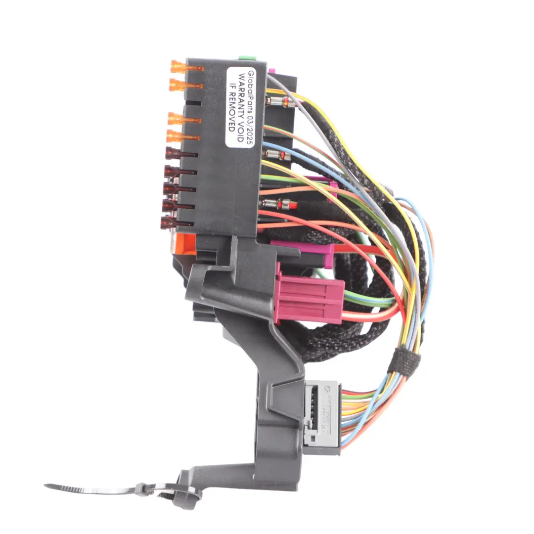 Fuse Box Housing Relay Unit Module to Mercedes W212 with Part number A2125400072 Mercedes W212 Fuse Box Housing Relay Unit Module - SKU A2125400072 - Part number A2125400072