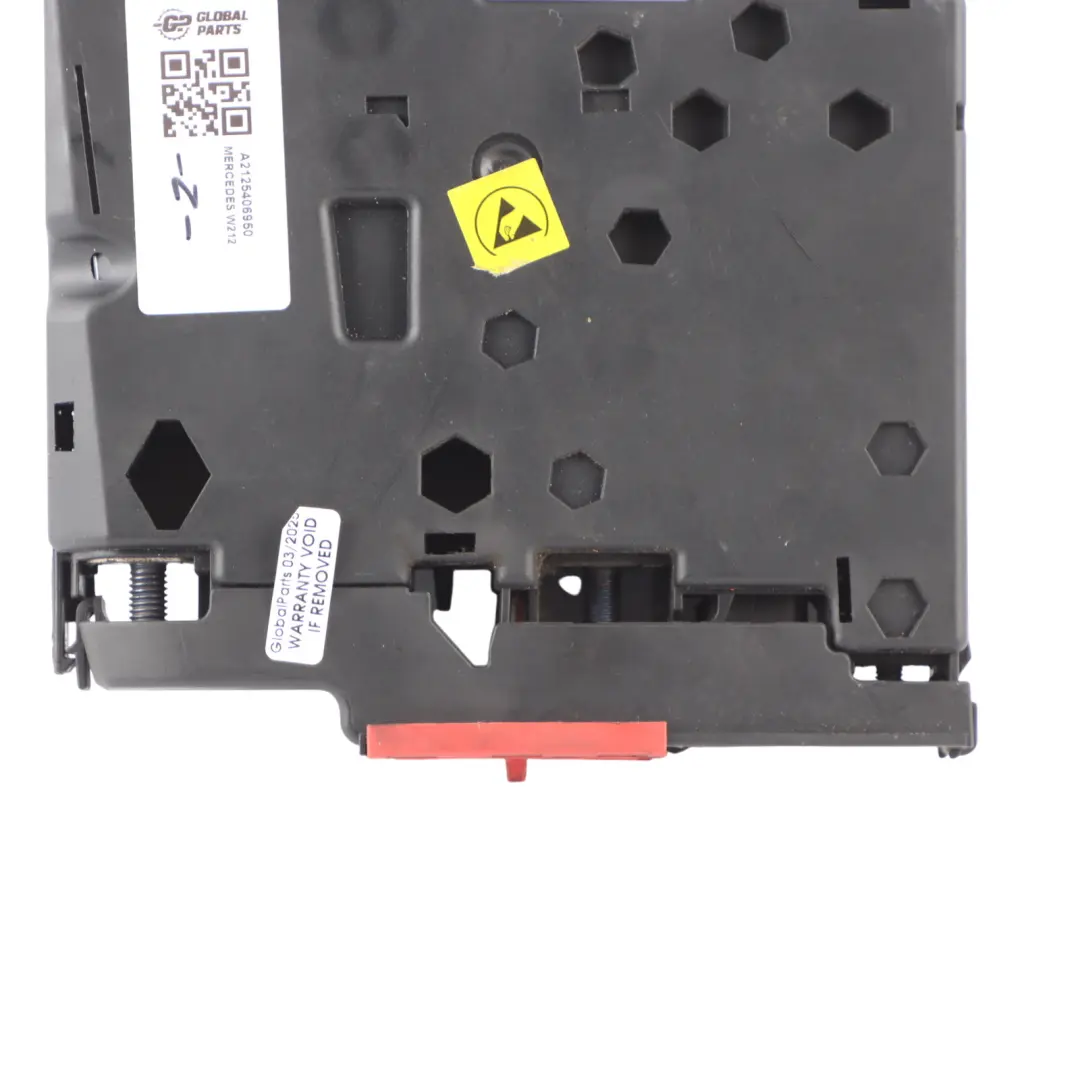 SAM Fuse Prefuse Box Relay Control Unit to Mercedes W212 with Part number A2125406950 Mercedes W212 SAM Fuse Prefuse Box Relay Control Unit - SKU A2125406950 - Part number A2125406950