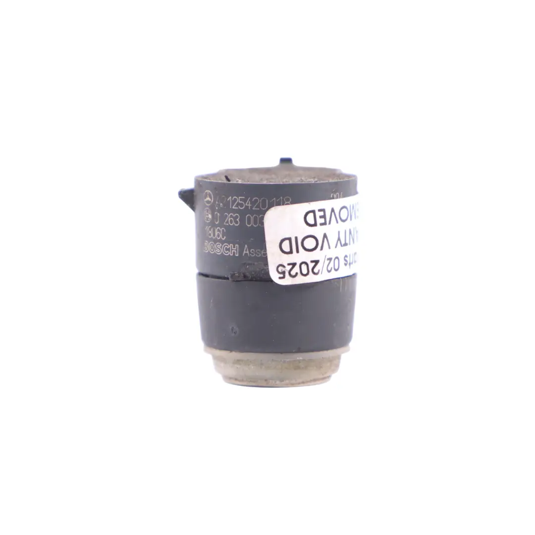 Mercedes W212 PDC Sensor Aparcamiento Delantero Perla Beige 794 - SKU A2125420118-PBE - Número de pieza A2125420118