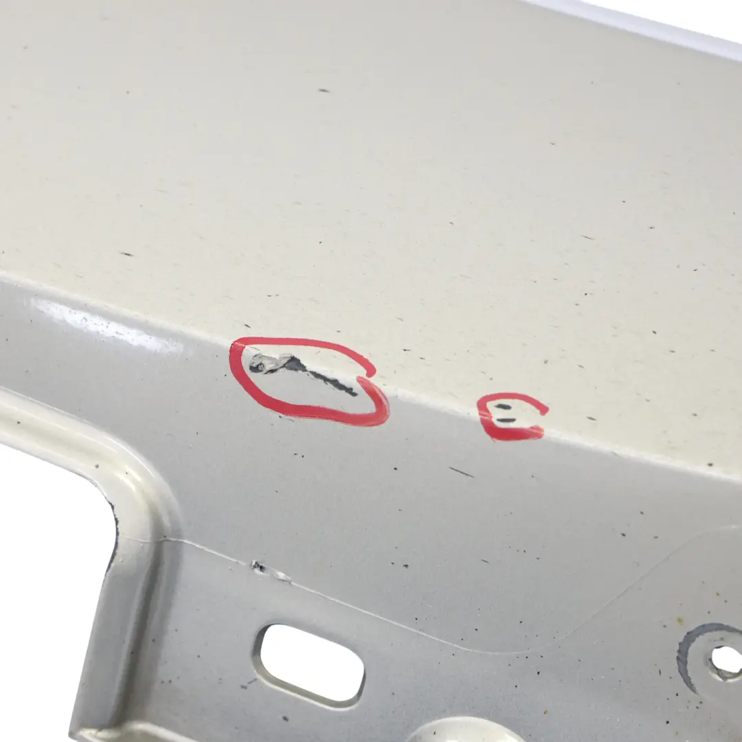 Faldón Lateral Izquierdo Panel De Umbral Pearl Beige Metallic 794 para Mercedes W212 con número de pieza A2126980154 Mercedes W212 Faldón Lateral Izquierdo Panel De Umbral Pearl Beige Metallic 794 - SKU A2126980154-PBE - Número de pieza A2126980154