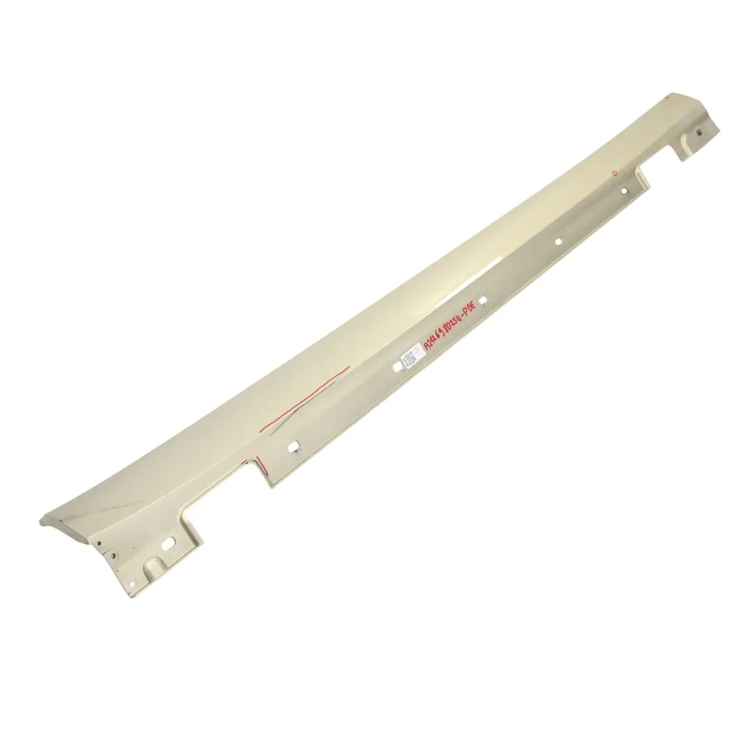 Copertura Gonna Laterale Destra Pearl Beige Metallic - 794 per Mercedes W212 con numero di parte A2126980254 Mercedes W212 Copertura Gonna Laterale Destra Pearl Beige Metallic - 794 - SKU A2126980254-PBE - Numero di parte A2126980254