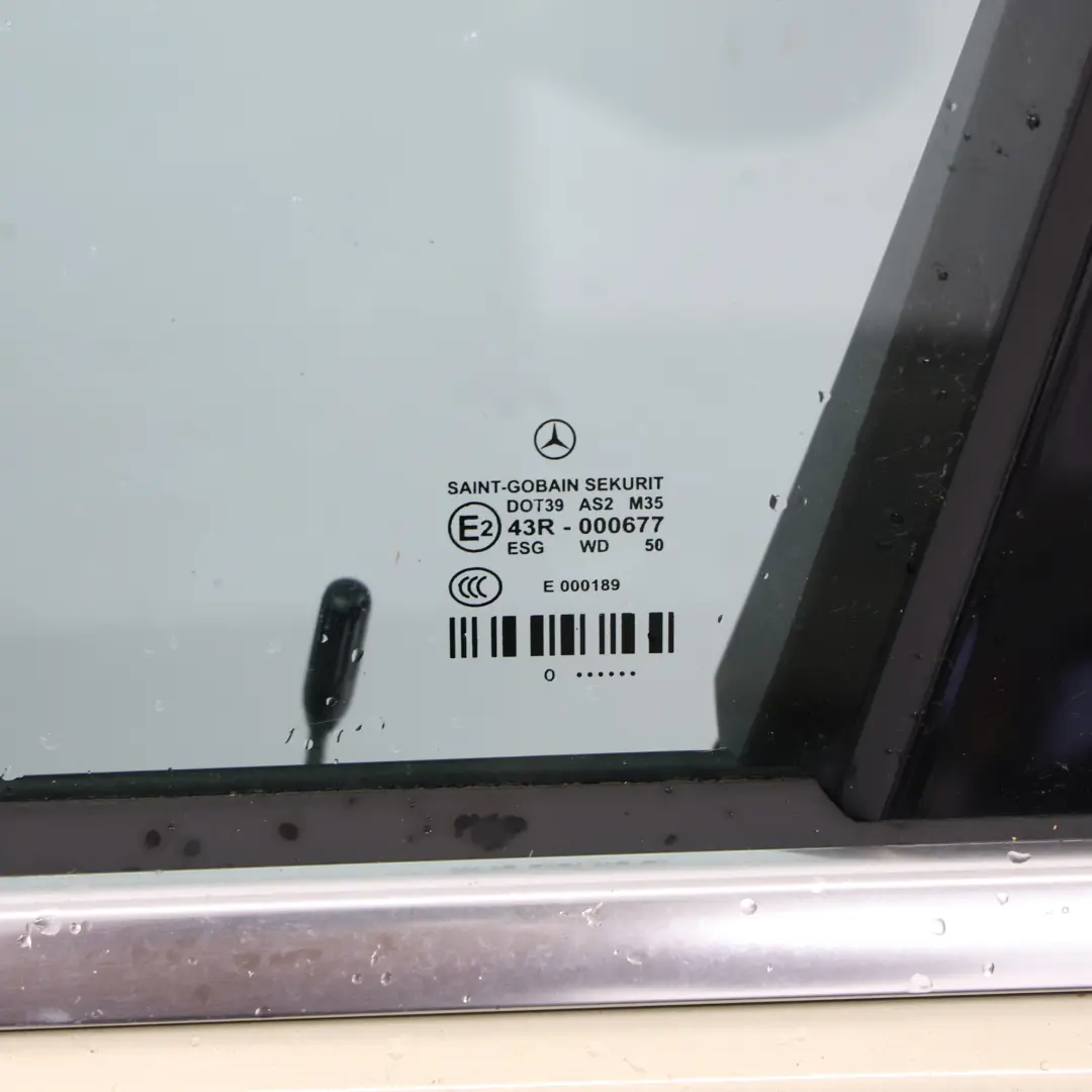 Gauche Pearl Beige Métallisé - 794 pour Mercedes W212 Porte Avant à propos du numéro de pièce A2127200105 Mercedes W212 Porte Avant Gauche Pearl Beige Métallisé - 794 - SKU A2127200105-PBE - Numéro de pièce A2127200105