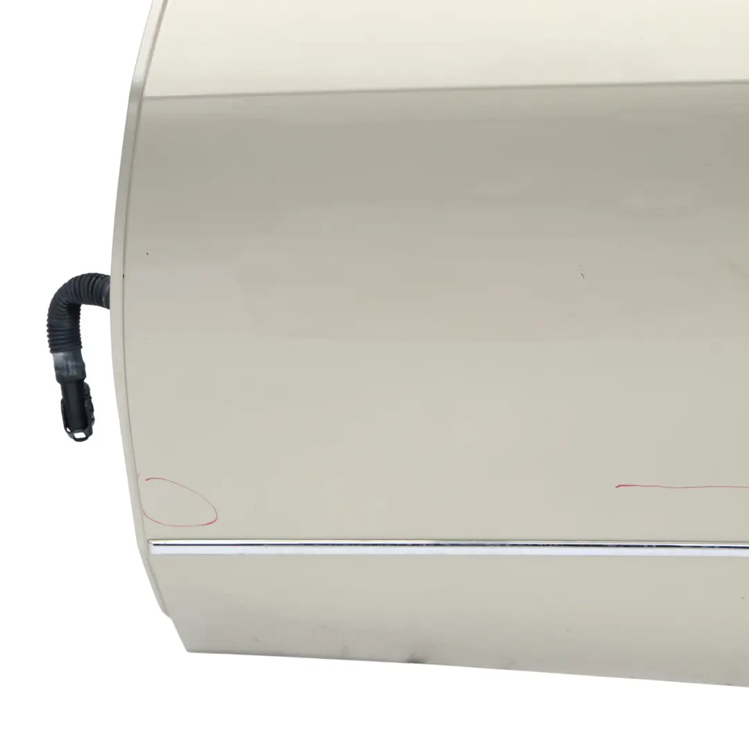 Tür Hinten Links Abdeckplatte Perlbeige Metallic - 794 für Mercedes W212 mit Teilenummer A2127300105 Mercedes W212 Tür Hinten Links Abdeckplatte Perlbeige Metallic - 794 - SKU A2127300105-PBE - Teilenummer A2127300105