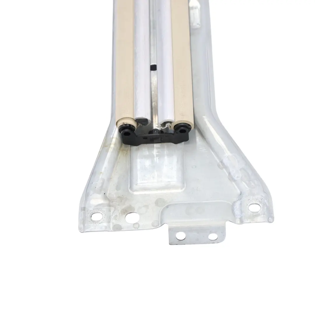 Mercedes W212 Toit Ouvrant Coulissant Store Enrouleur Central Store Pare-Soleil - SKU A2127803400-1 - Numéro de pièce A2127803400