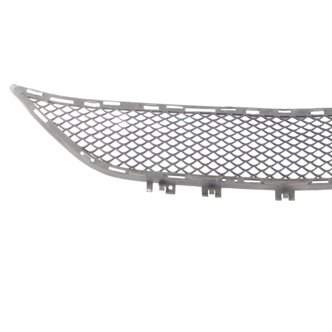 Osłona Kratka Grill Zderzaka Przedniego Przód do Mercedes W212 o numerze A2128850124 Mercedes W212 Osłona Kratka Grill Zderzaka Przedniego Przód - SKU A2128850124 - Numer Części A2128850124