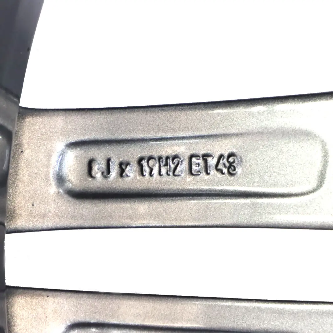 Leicht metall felge 5 Doppelspeichen 19" 8J ET:43 für Mercedes W213 C238 mit Teilenummer A2134012000 Mercedes W213 C238 Leicht metall felge 5 Doppelspeichen 19" 8J ET:43 - SKU A2134012000-1 - Teilenummer A2134012000