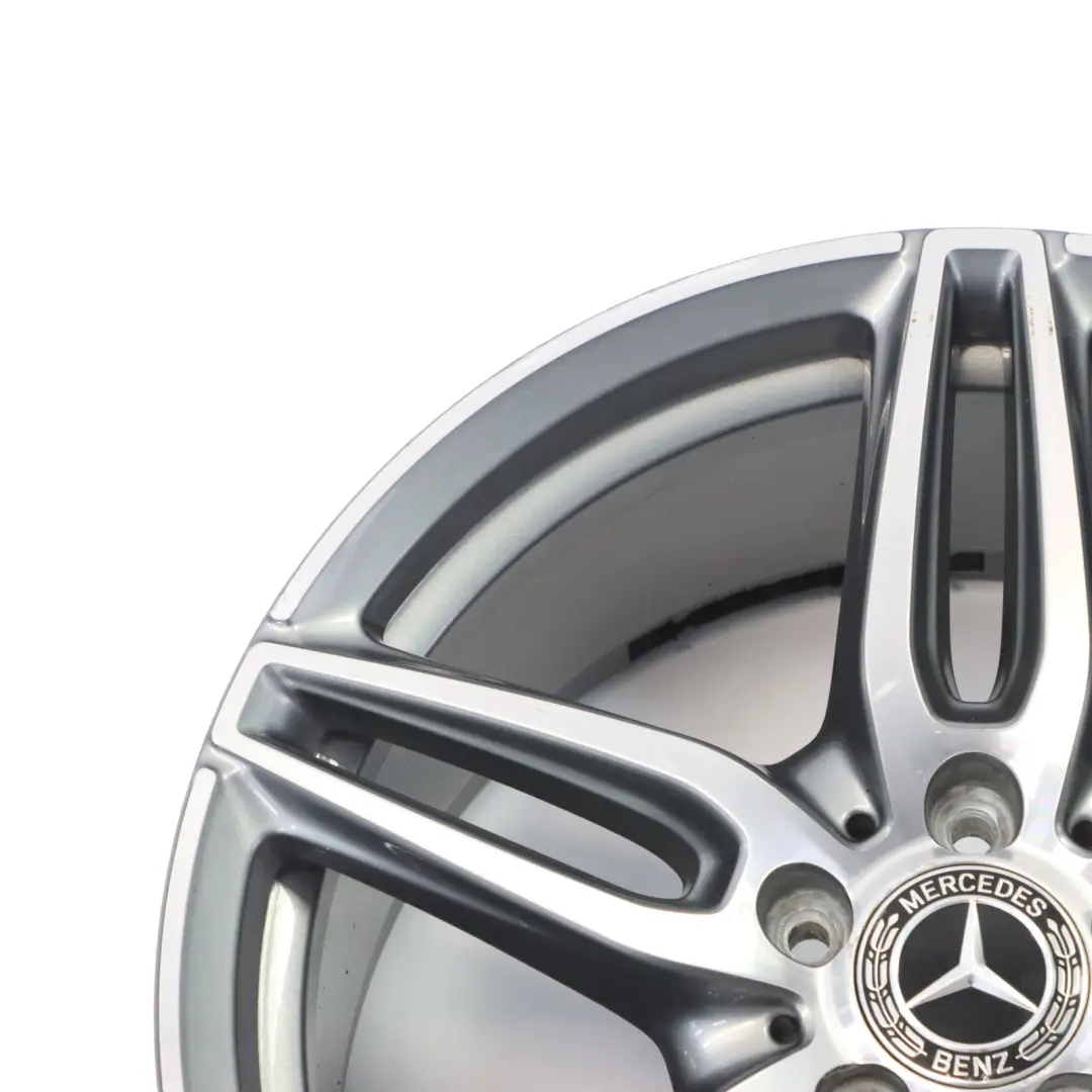 Jante arrière en alliage 19" ET:49 9J pour Mercedes W213 C238 AMG à propos du numéro de pièce A2134012100 Mercedes W213 C238 AMG Jante arrière en alliage 19" ET:49 9J - SKU A2134012100-1 - Numéro de pièce A2134012100