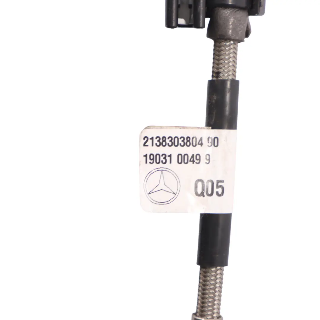 A/C Line Mercedes W213 W238 Air Conditioning Pressure Pipe Hose to with Part number A2138303804 A/C Line Mercedes W213 W238 Air Conditioning Pressure Pipe Hose - SKU A2138303804 - Part number A2138303804