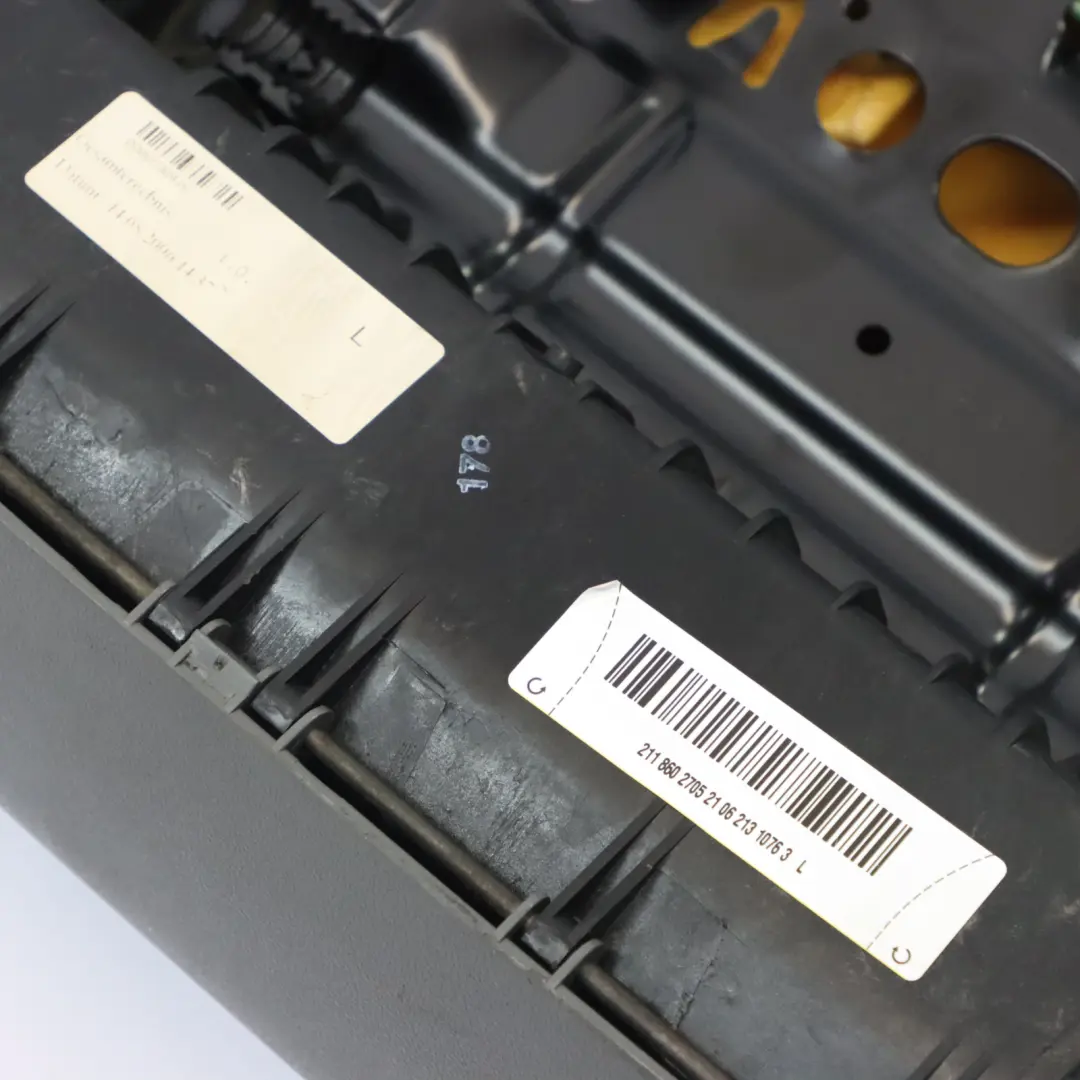 Mercedes W219 Siedzisko Fotela Materiał Szary Przód Lewo Prawo - SKU A2199102546 - Numer Części A2199102546