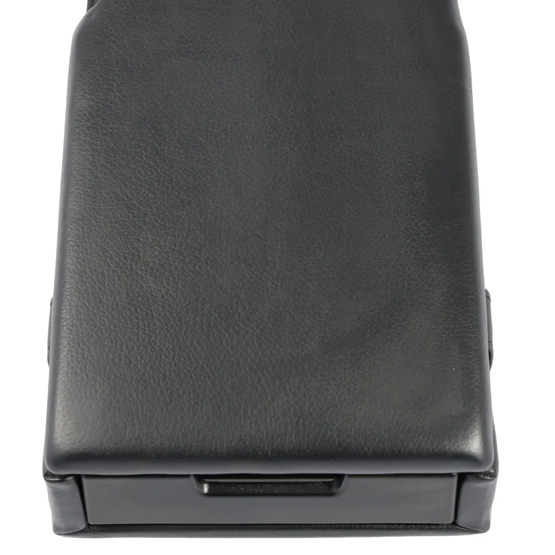 Mercedes C219 Apoyabrazos Asiento Trasero Plegable Cuero Negro - SKU A2199700030 - Número de pieza A2199700030