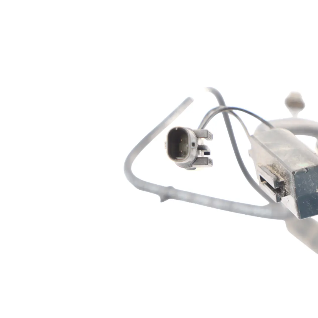 Evaporative System Line Additive Line to Mercedes W221 Rear with Part number A2214704164 Mercedes W221 Rear Evaporative System Line Additive Line - SKU A2214704164 - Part number A2214704164