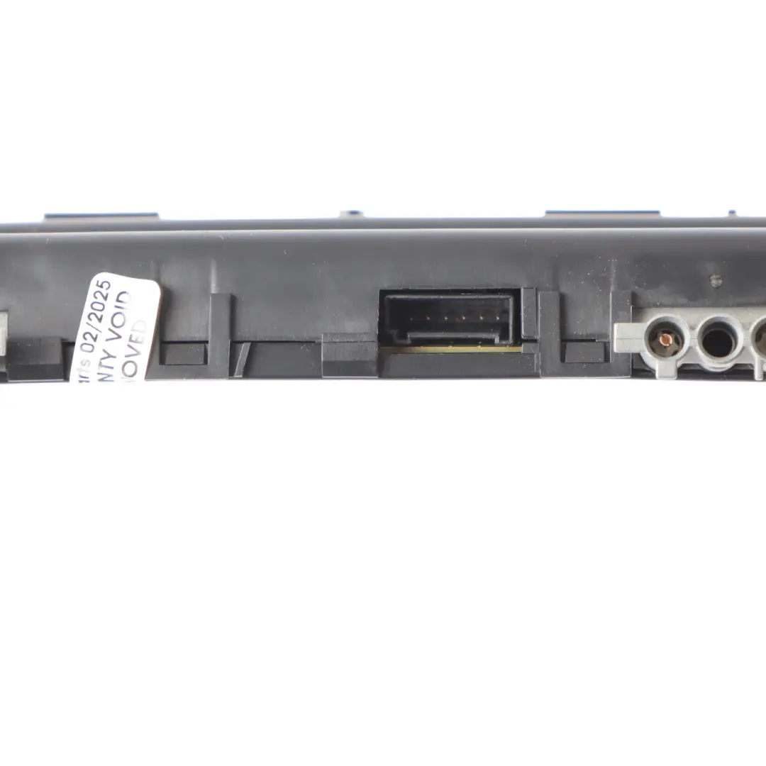 Aerial Booster Antenna Amplifier Modue to Mercedes W221 with Part number A2218209189 Mercedes W221 Aerial Booster Antenna Amplifier Modue - SKU A2218209189 - Part number A2218209189