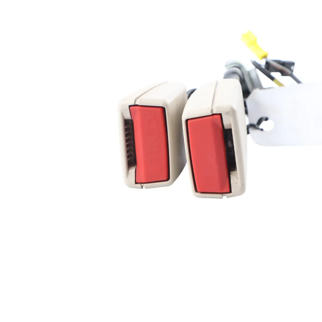Mercedes W221 Seat Belt Buckle Rear Middle Centre Right O/S Beige - SKU A2218602469-1 - Part number A2218602469