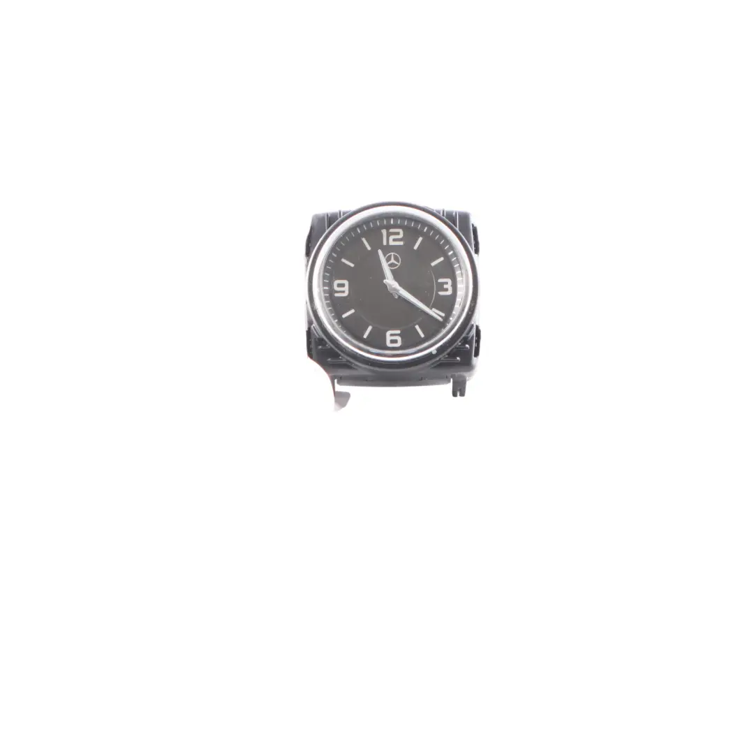 Reloj Analógico Salpicadero Interior para Mercedes W205 con número de pieza A2228270300 Mercedes W205 Reloj Analógico Salpicadero Interior - SKU A2228270300 - Número de pieza A2228270300