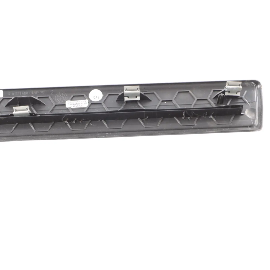 Garniture De Seuil De Porte Avant Gauche Droite pour Mercedes SL R231 à propos du numéro de pièce A2316800135 Mercedes SL R231 Garniture De Seuil De Porte Avant Gauche Droite - SKU A2316800135 - Numéro de pièce A2316800135