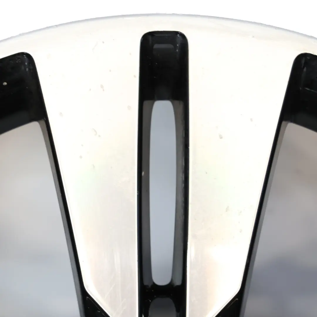 Jante Alu 18" ET:52 7,5J 5 Double Spoke pour Mercedes W176 à propos du numéro de pièce A2464010402 Mercedes W176 Jante Alu 18" ET:52 7,5J 5 Double Spoke - SKU A2464010402-1 - Numéro de pièce A2464010402