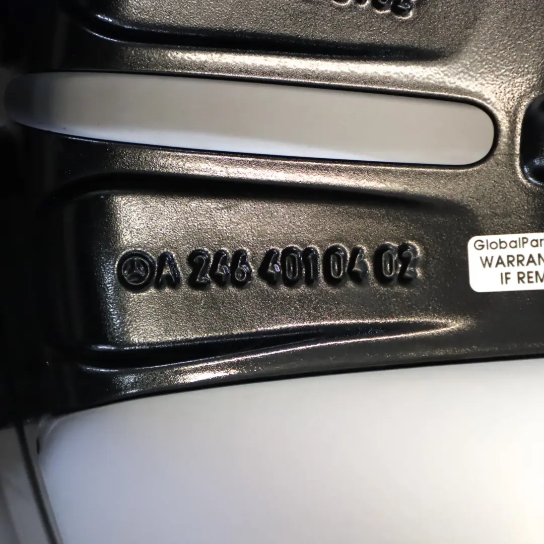 Cerchio in lega nero 18" ET:52 7,5J 5 doppie razze per Mercedes W176 con numero di parte A2464010402 Mercedes W176 Cerchio in lega nero 18" ET:52 7,5J 5 doppie razze - SKU A2464010402-3 - Numero di parte A2464010402