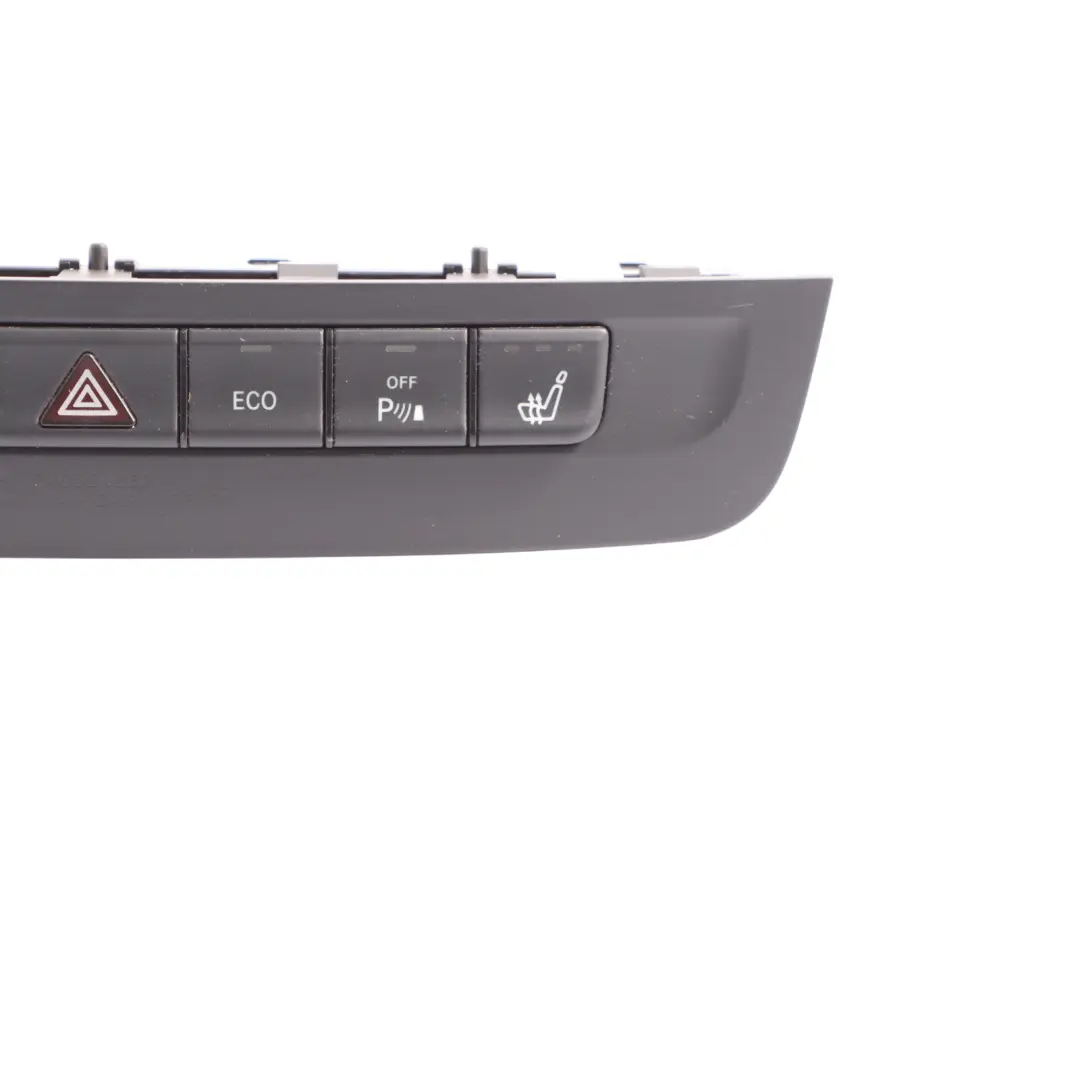 Panel Sterowania Awaryjnego Przycisk Eco do Mercedes W176 W246 o numerze A2469055802 Mercedes W176 W246 Panel Sterowania Awaryjnego Przycisk Eco - SKU A2469055802 - Numer Części A2469055802