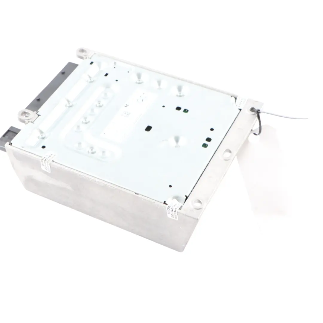 Mercedes-Benz W221 Audio Sound Speakers Amplifier Control Unit ECU to with Part number A2518703190 Mercedes-Benz W221 Audio Sound Speakers Amplifier Control Unit ECU - SKU A2518703190 - Part number A2518703190