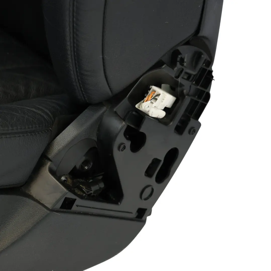 Mercedes ML W164 Seat Front Left N/S Interior Heated Electric Leather Black - SKU A2519101593-1 - Part number A2519101593