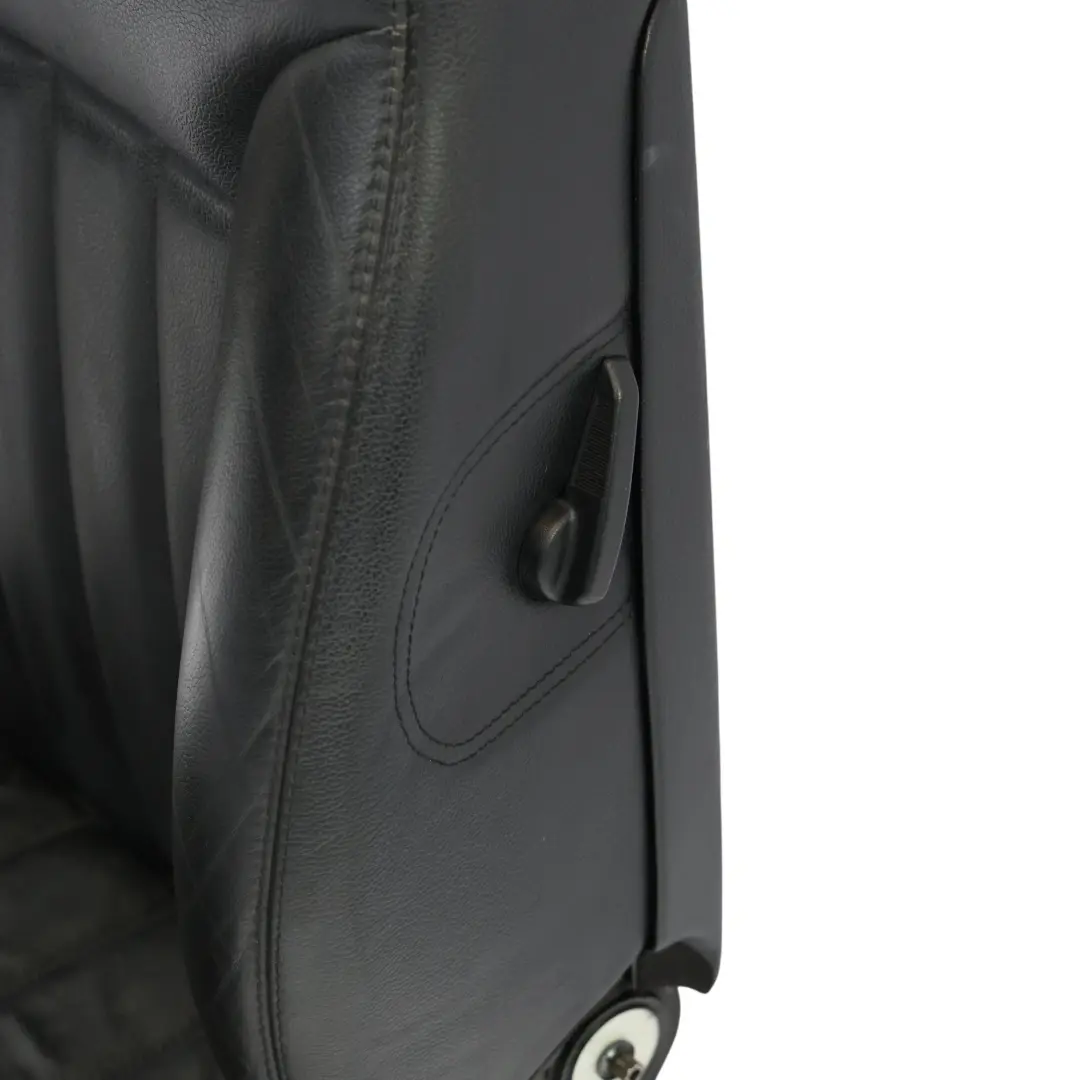 Fotel Przedni Prawy Przód Grzany Skórzany Czarny do Mercedes ML W164 o numerze A2519102093 Mercedes ML W164 Fotel Przedni Prawy Przód Grzany Skórzany Czarny - SKU A2519102093-1 - Numer Części A2519102093