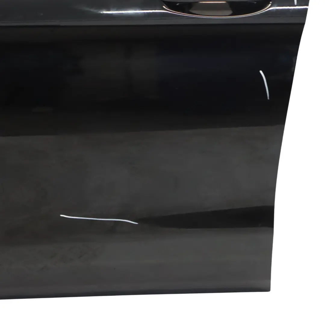 Tür Vorne Links Obsidianschwarz Metallic - 197 für Mercedes X253 mit Teilenummer A2537200305 Mercedes X253 Tür Vorne Links Obsidianschwarz Metallic - 197 - SKU A2537200305-OB - Teilenummer A2537200305