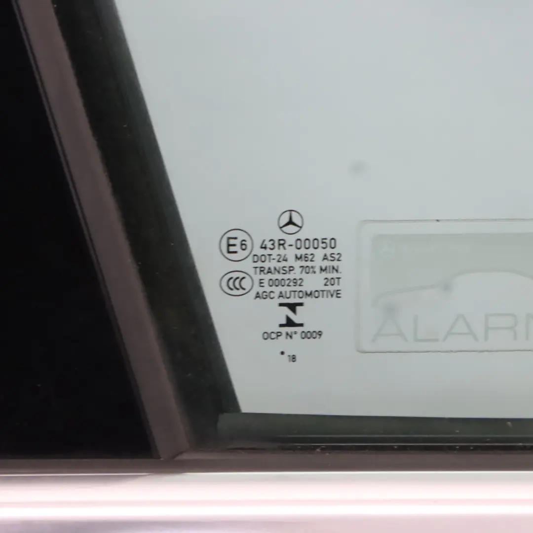 Mercedes X253 Porta anteriore destra Obsidian Black Metallic - 197 - SKU A2537200405-OB - Numero di parte A2537200405