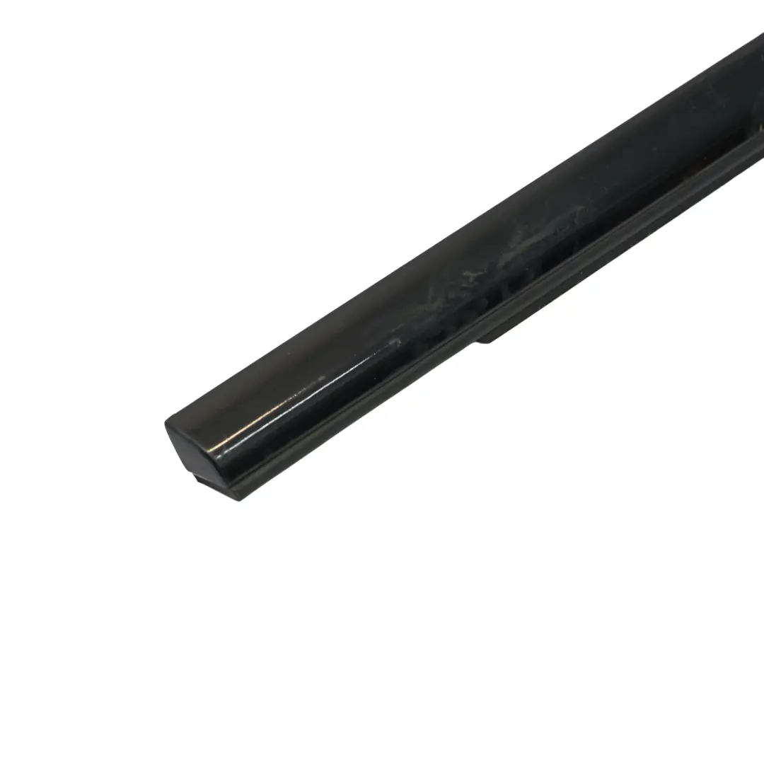 Mercedes C253 Joint D'Étanchéité De Porte Avant Droite - SKU A2537308604 - Numéro de pièce A2537308604