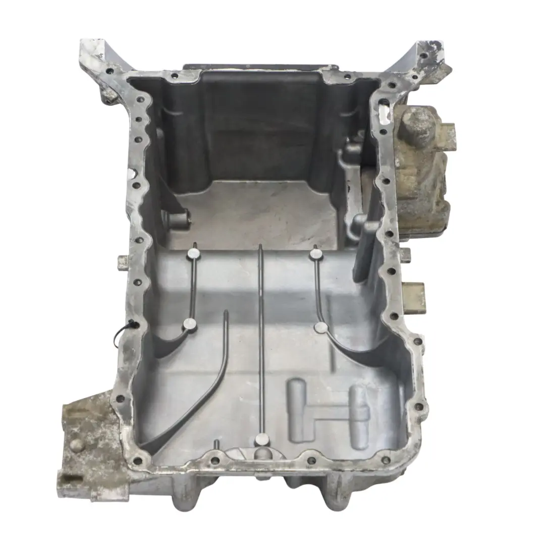 Mercedes W205 M264 Benzina Coppa Olio Motore A2640140000 - SKU A2640102700 - Numero di parte A2640102700